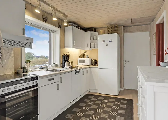 Сasa de vacaciones Stunning In With Kitchen Løkken