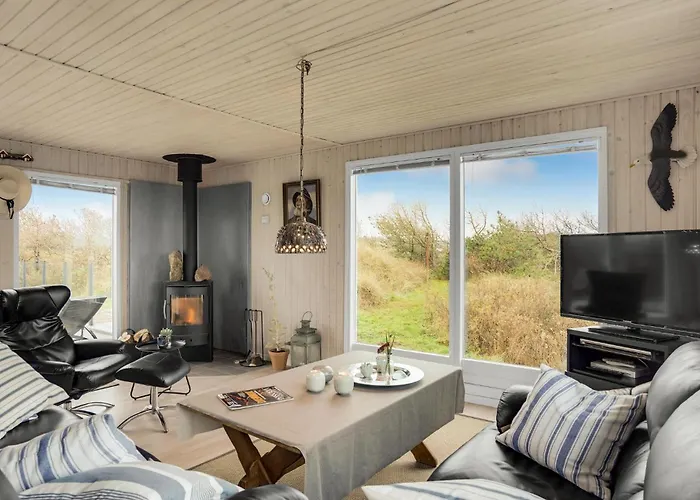 Сasa de vacaciones Stunning In With Kitchen