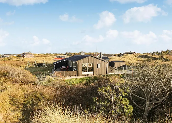 Stunning In With Kitchen